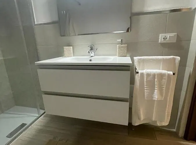 Casa Zu Ciano מלון דירות