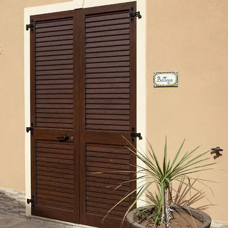 Casa Zu Ciano Aparthotel *